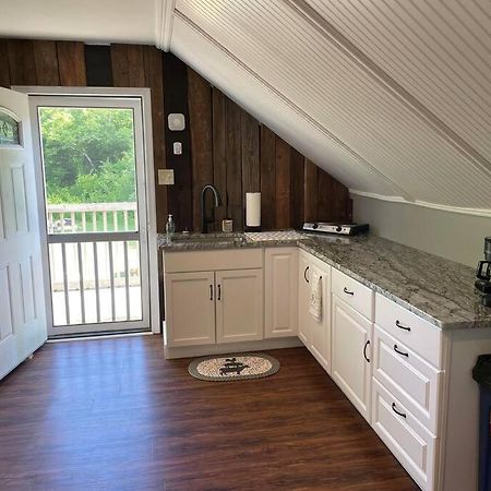Eden Farm: Private Studio Minutes From Salisbury ภายนอก รูปภาพ